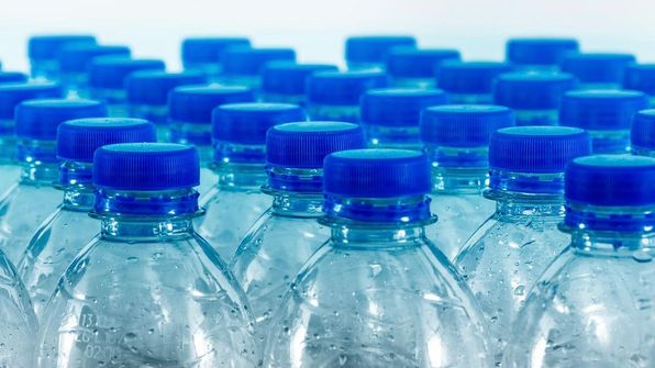 Eine Flasche Freundlichkeit